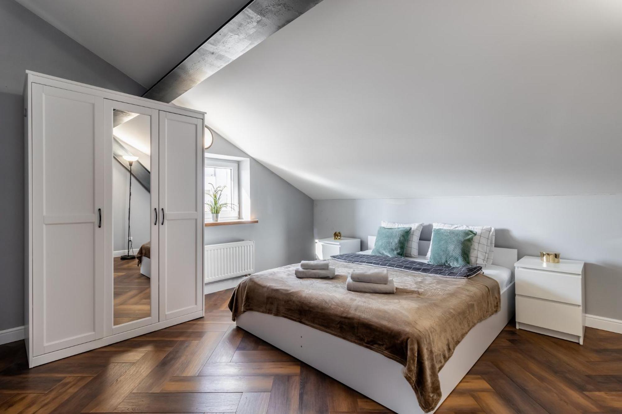 Close-Ga- Cozy Apartments - Marcinkowskiego Varşova Dış mekan fotoğraf